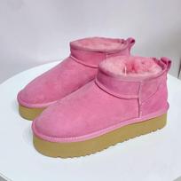 Fashion classic medium tube sheepskin integrated snow boots women's leather velvet thick-soled foreign gas pink purple wool women's boots 40 pink