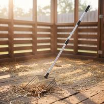 Telescopic Litter Sifter Fine Sifting Extendable Cat Poop Scooper for Seniors brown