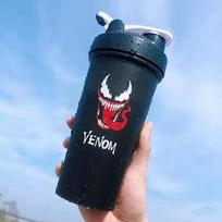 Shaker Cup Gym Protein Powder Bottle, Plastic Sports Water Bottle for Men, Available in Stock, One Piece. Single Layer 600ml