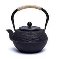 Emaliuotas ketaus arbatinukas Tetsukyusu, 1,2 l, juodas
