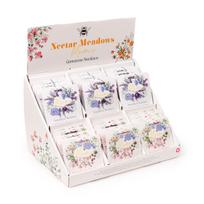 „Nectar Meadows“ „Mum“ kaklo vėrinys su brangakmenio formos pakabuku