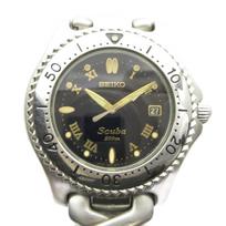 Seiko Scuba 200m Date Black Roman Numerals 7N35-6080 Diver's Watch, Quartz, Calendar, Dial, black