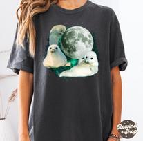 Weirdcore Baby Seal Moon Vintage Shirt, Funny Graphic Tee, Retro Seal Lover Shirt, Seal Lovers, Cute Sea Dog Tee, Relaxed Washed Adult Tee 2XL gray