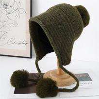 New autumn and winter cute hairball ear protection knitted hat, cold protection and warmth, big head circumference and small wool hat M（56-58cm） žalia