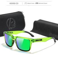 KDEAM Fotochrominiai ir poliarizuoti akiniai nuo saulės Vyrams 3 kategorijos Poliarizuoti akiniai nuo saulės Moterims Unikalus rėmelio paviršius Optiniai akiniai su dėklu C3 mirrored green black