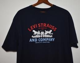 Levi Strauss 2XL T-Shirt Tee Horse Red White Blue Logo Black ? Dark Blue ? Unisex T-Shirt XXL gray
