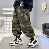 Laisvalaikio vaikiškos Baggy Camo Cargo kelnės paaugliams berniukams su kišenėmis sportinės kelnės paaugliams vaikiškos stilingos maskuojančios sportinės kelnės 130 gray