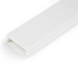 StarTech STARTECH.COM 1m Kabelkanal Selbstklebend 32x11mm PVC - Sockelleiste/Wandkabelkanal -bis zu 12 Kabelis - UL gepr�ft