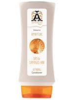 Jacklon kondicionierius sausiems, pažeistiems plaukams, atkuriamasis su keratinu ir migdolais Jacklon 300ml