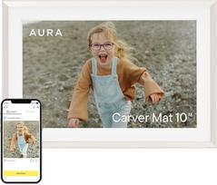 "Aura Carver" 10,1 colio "WiFi" skaitmeninis nuotraukų rėmelis, geriausias skaitmeninis nuotraukų rėmelis dovanoms, nuotraukų siuntimas iš išmaniojo telefono (molio spalvos su baltu laikikliu)