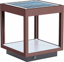 "Beneito Faure Visor" saulės lauko žibintas IP65 - saulės energijos LED aliuminio stalinis šviestuvas su integruotu skydeliu 3,5 W, 120° šviesos srautas 460 liumenų (Corten)