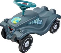 "Big Bobby Car Classic Eco" - važinėjantis automobilis nuo 1 metų, pagamintas iš perdirbtos medžiagos, su vairu ir garso signalu, skirtas 1-5 metų vaikams (iki 50 kg), antracito spalvos, su spalvotais lipdukais