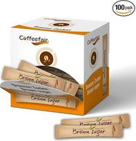 "Coffeefair" rudojo cukranendrių cukraus lazdelės 100 x 3,6 g, porcinis cukrus, pagamintas iš cukranendrių cukraus, idealiai tinka maitinimo įstaigoms ir biurams