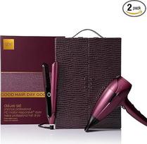 "ghd Limited Edition Deluxe" dovanų rinkinys "Cherry Chic": tiesintuvai ir plaukų džiovintuvas išskirtiniame tualeto dėkle, skirtas visų tipų plaukams, tiesiems, banguotiems ir garbanotiems plaukams, vyšninės raudonos spalvos
