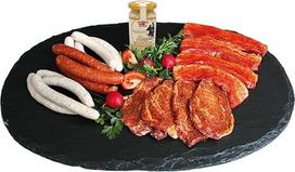 "Landmetzger Schiessl" - gurmaniška kepsninės pakuotė puikiam grilio vakarėliui - talpa: apie 2,8 kg