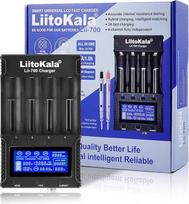 "Liitokala Lii-700" išmanusis įkroviklis su 12V/5A adapteriu, įkrauna baterijas (Li-Ion/NI-MH/LiFePO4) ir funkcijas, pvz., 32700, 26700, 26650, 25500, 21700, 26650, 14500, AA ir AAA