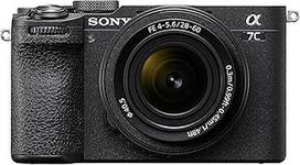 "Sony Alpha 7C II" viso kadro sisteminis fotoaparatas su 28-60 mm objektyvu - 33 MP, automatinis fokusavimas realiuoju laiku, 10 kadrų per sekundę, 4K vaizdo įrašai, pasukamas jutiklinis ekranas, kompaktiškas ir lengvas (juodas)