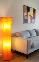 "Trango" 1230L Dizainas LED ryžių popieriaus grindų lempa AMSTERDAM Ryžių popieriaus lempa Rankų darbo grindų lempa su oranžiniu gaubtu, įskaitant 2x E14 LED lemputes Aukštis 125 cm Svetainės grindų lempa