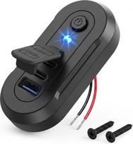 12 V USB lizdas su jungikliu, 3 prievadų automobilinis įkroviklis, du USB-C prievadai su PD 30 W ir QC3.0 greitojo įkrovimo funkcijomis, USB skydelis, skirtas montuoti kemperiuose, valtėse, sunkvežimiuose, visureigiuose, su LED ekranu