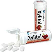 12 x "miradent Xylitol" kramtomosios gumos Dantų priežiūros kramtomosios gumos, 30 vnt., spanguolių (12 x 30 g)