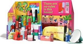 3INA MAKEUP The No-Rules House: 24 dienų spalvų advento kalendorius Grožis 2025 Makiažo rinkinys Advento kalendorius su 24 staigmenomis Vegan Cruelty Free