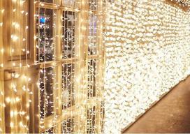 600 LED šviesos užuolaida lauke, 6 x 3 m, šviesos girliandų užuolaida su 8 šviesos režimais, atspari oro sąlygoms šviesos užuolaida sienai lauke, Kalėdos, vestuvių dekoracija, vakarėlis balkone ar sode, šilta balta šviesa