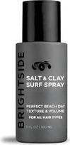 BRIGHTSIDE Salt & Clay Surf Spray Plaukų tekstūros ir apimties lakas Druska ir molis Silicio dioksidas Raganų lazdynų ir žaliosios arbatos mišinys Paplūdimio plaukai visų tipų plaukams 180 ml