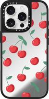CASETiFY – „iPhone 16 Pro“ veidrodinis dėklas [atspindintis / 5 pėdų / 1 karinio lygio apsauga nuo kritimo / suderinamas su „MagSafe“] – „Cherries“ – sidabrinis ant juodo fono