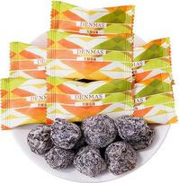 Džiovintos slyvos, saldžiarūgštės (Huamei) – kinietiškas delikatesas, sūdytos slyvos, skirtos užkandžiams ir arbatos ruošimui. Tinka veganams, be priedų (100 g)