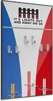Ekrano sieninė lenta, suderinama su "Lego f1" lenktyninių automobilių modeliais 10330, 10353, 11375 (automobiliai neįtraukti), "3-in-1 Showcae" sieninis laikiklis, taupantis erdvę ir kūrybiškas namų dekoras (32 x 20 colių)