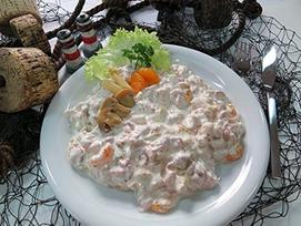 GreetFish krabų salotos, vaisinės krabų salotos, mandarinai, šparagai, čempionai, 250 g