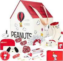 Įsigykite „Trend Peanuts Snoopy Beauty“ Advento kalendorių 2026 m. – moterų sveikatingumo produktų rinkinį