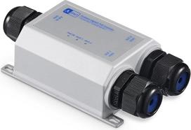 Lauko „Gigabit PoE“ signalo stiprintuvas: 1 PoE įėjimas ir 2 PoE išėjimai, IP67 atsparus vandeniui metalinis korpusas, IEEE 802.3af/at/HiPoE, 60 W „Power over Ethernet“, montuojamas ant sienos, „Plug & Play“