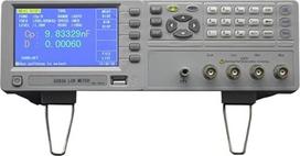 LCR skaitmeninis tiltelio testeris, 50–200 kHz, varžos, talpos ir induktyvumo testeris, tikslumas 0,05 %, bandymo signalo dažnis