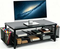 Monitoriaus stovas – monitoriaus pakėlėjas su stalčiu ir 2 rašiklių laikikliais. Ergonomiškas monitoriaus pakėlėjas ir darbo stalo organizatorius, skirtas monitoriui ir nešiojamajam kompiuteriui. Taupantis vietą biure ir namų biure. Juodos spalvos