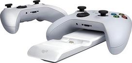PDP METAVOLT dvigubas įkroviklis „Xbox Series X/S“ arba „Xbox One“, magnetinė įkrovimo stotelė dviem belaidžiams „Xbox“ valdikliams, kinematografiniai apšvietimai su automatiniu ryškumo reguliavimu, licencijuota „Microsoft“, balta, ES kištukas