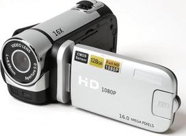 Retro vaizdo kamera, 16 MP vaizdo kamera, 1080p skaitmeninis fotoaparatas, 2,4 colių vaizdo kamera su pasukamu ekranu, 16 kartų priartinimu ir papildomu apšvietimu paaugliams skirta HD vaizdo kamera (sidabrinė)