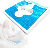 Sėdimoji pagalvėlė nuo pragulų, pagalvėlė, apsauganti nuo pragulų, ergonomiška pagalvėlė nuo pragulų, pagaminta iš pluošto medžiagos, su T formos anga, trikampio formos, pasvirusi konstrukcija; skirta ilgam sėdėjimui ir lovos režimui