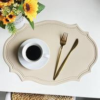 Šiuolaikiniai kilimėliai 2 vnt., atsparūs karščiui, nuvalyti Specialios formos kilimėliai virtuvės valgomojo stalui Viešbučio kilimėliai 43 x 29,5 cm, smėlio spalvos, geltoni