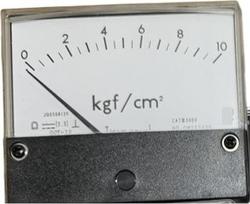 Slėgio matuoklis, 0–10 kgf/cm, DCF-10, laivybinis slėgio skydelis
