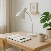 Stalinis šviestuvas "Lightbox", E14 lizdas, tinka LED lemputėms, maks. 20 W, 43 cm aukščio, metalinis, baltos spalvos, elegantiško minimalistinio dizaino, idealiai tinka miegamajam, biurui ar namų biurui