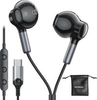 USB-C ausinės su laidu – ausinės, įdedamos į ausį, skirtos „Samsung Galaxy S26“, „S25“, „S24“, „S23“, „S22“, „S21“, „A56“, „A55“; USB-C ausinės su mikrofonu – „USB Type-C“ ausinės, skirtos „iPhone 17“, „Air 16“, „15“, „Pro Max“, „Plus“, „iPad Pro“, „Air“