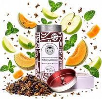 Vaisinė arbata „Melionas ir agurkas su obuoliu, citrina ir obuolių mėtų“ – aromatizuota aukščiausios kokybės arbata su šviežiu vaisiniu skoniu | „Tea by Tomah Tee“ | Aromatizuota aukščiausios kokybės arbata su šviežiu vaisiniu skoniu. „Tomah Tee“ arbata