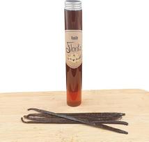 Vanilės ekstraktas "Florika Vanilla" 100 ml Gurmaniškos kokybės 38 % tūrio, 100 % natūralus, be pridėtinio cukraus