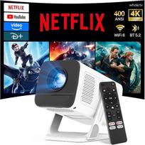[Suderinamas su „Netflix“] Mini projektorius, palaikantis 4K raišką ir automatinį keystone koregavimą | Išmanusis nešiojamas projektorius su „Android 13“ programėlėmis, integruotu 720P namų kino projektoriumi, „Wi-Fi 6“ ir „Bluetooth 5.4“, suderinamas su