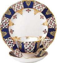 „100 Years by Royal Albert 1900 Regency“ arbatos puodelis, lėkštelė ir 20 cm skersmens lėkštė, 3 dalių rinkinys