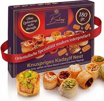 „Balmy Premium“ kadayif pyragėliai su sausainių kremu, 180 g – traškūs kadayif lizdeliai su švelniu sausainių kremu ir išskirtiniais papuošimais – rytietiški delikatesiniai saldumynai - Dovanų dėžutė – „Malatya Pazarı Palancı“ | Turkijos saldumynai su sau