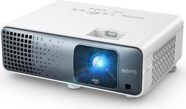 „BenQ TK710“ 4K HDR lazerinis 3200 lm projektorius su 4 ms reakcijos laiku | 240 Hz atnaujinimo dažnis | HDR10 ir HLG | ARC/eARC | Vertikalus objektyvo poslinkis | 3D trapecijos korekcija | 1,3x priartinimas | HDR žaidimų režimai