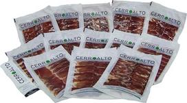 „CERROALTO“ lėkštelė su „Cebo Field“ kumpiu, 50 % iberų veislės (rankomis supjaustyta) 100 g (10 vokelių)
