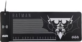 „DC Comics“ „Batman XL“ RGB žaidimų pelės kilimėlis su 15 W belaidžiu įkrovikliu, reguliuojamu LED apšvietimu, neslystančiu paviršiumi ir atsparus vandeniui
